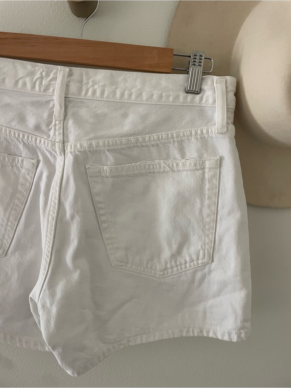 White Agolde Shorts - Picture 6 of 8